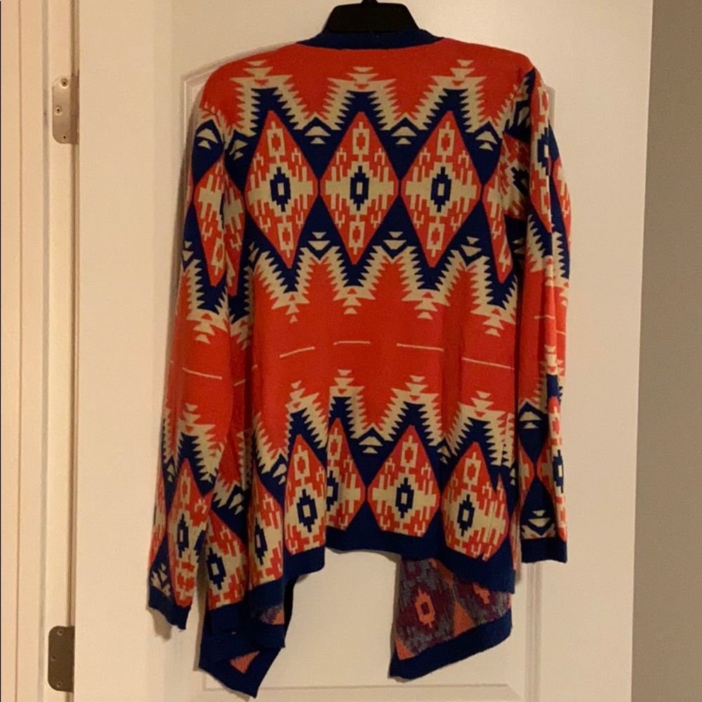 Sweater - Picture 3 of 3